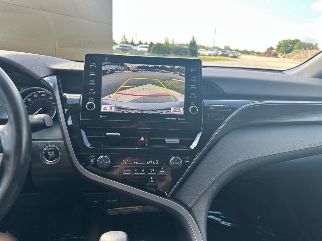 Used 2021 Beige Toyota XLE image 18