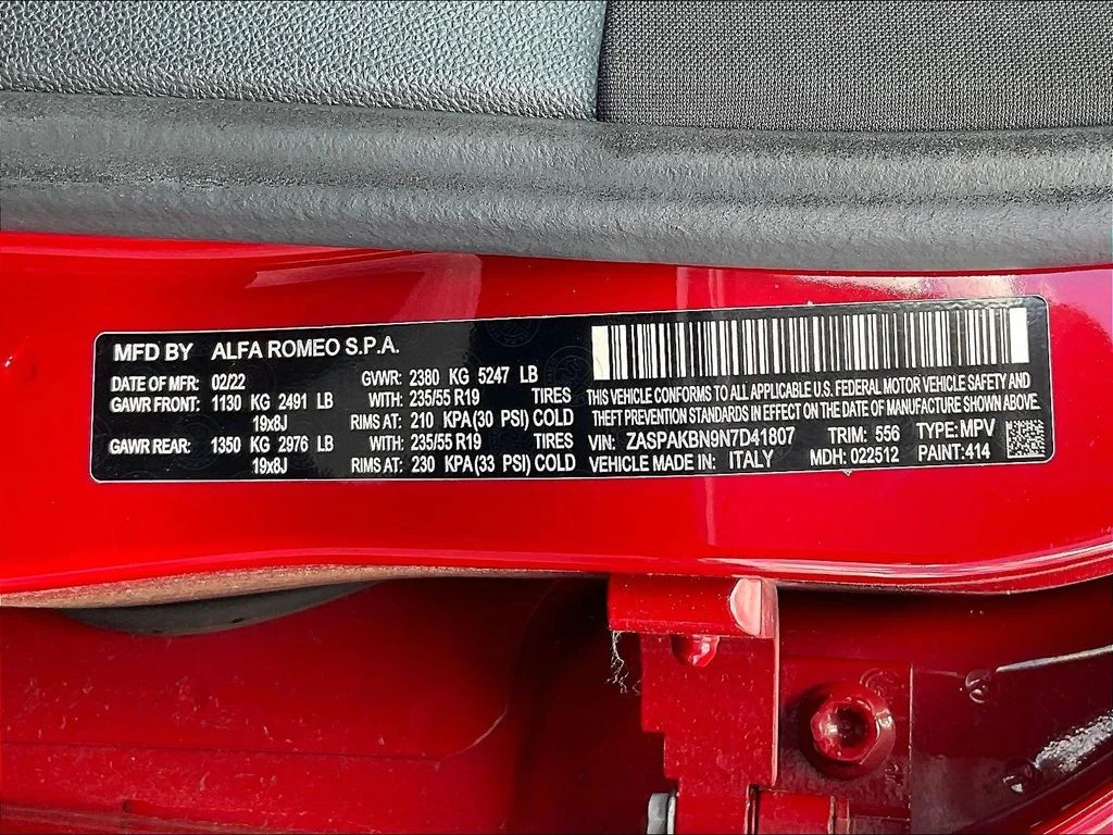 Used 2022 Alfa Rosso Alfa Romeo Ti image 19
