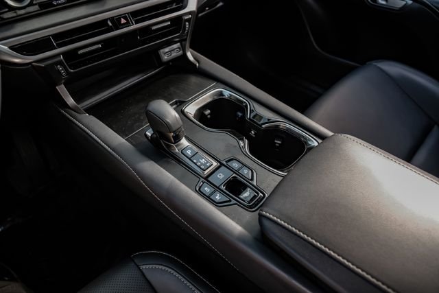 Used 2024 Silver Lexus 350 Premium image 28