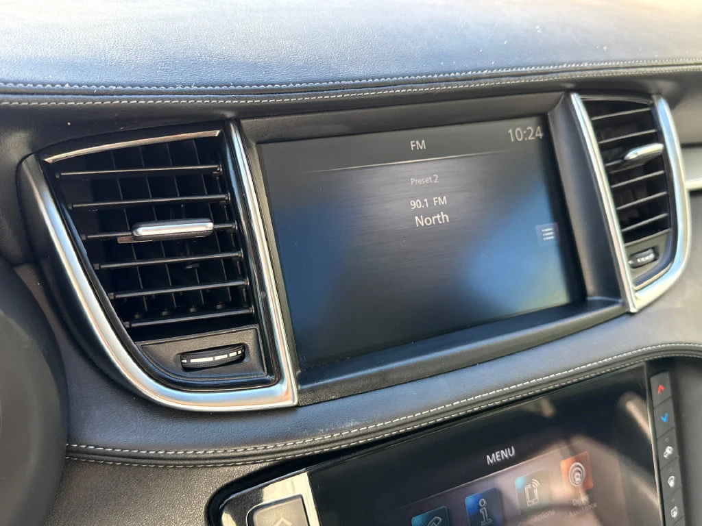 Used 2020 Black Obsidian INFINITI LUXE image 23