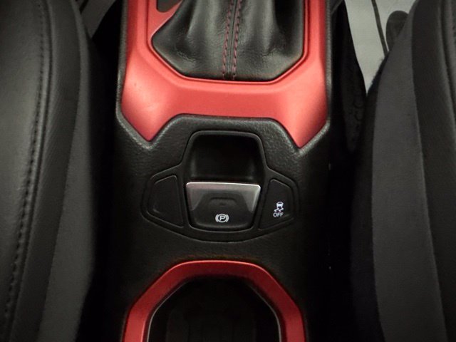 Used 2016 Gray Jeep Trailhawk image 16