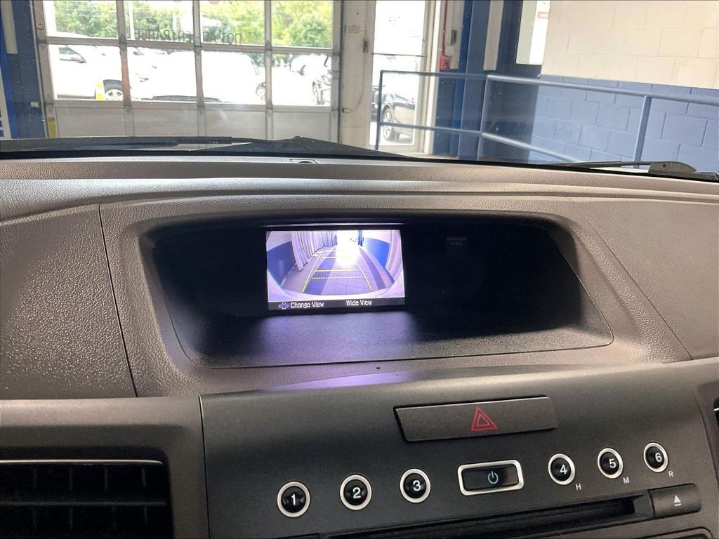 Used 2013 White Honda EX-L image 19