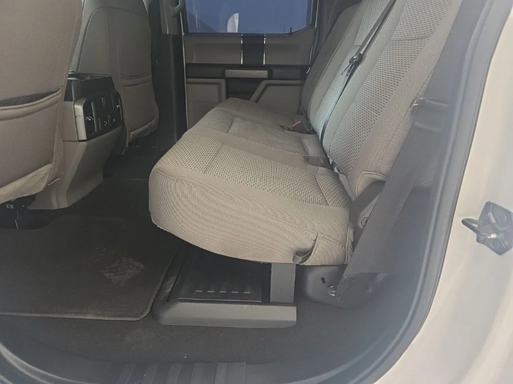 Used 2021 Oxford White Ford XLT image 21