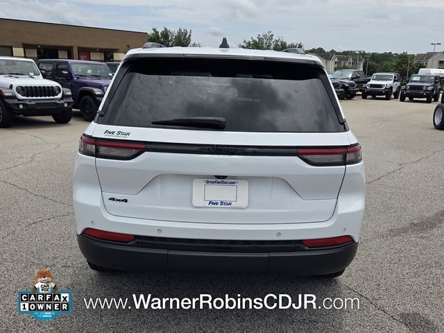 Used 2023 White Jeep Altitude X image 11