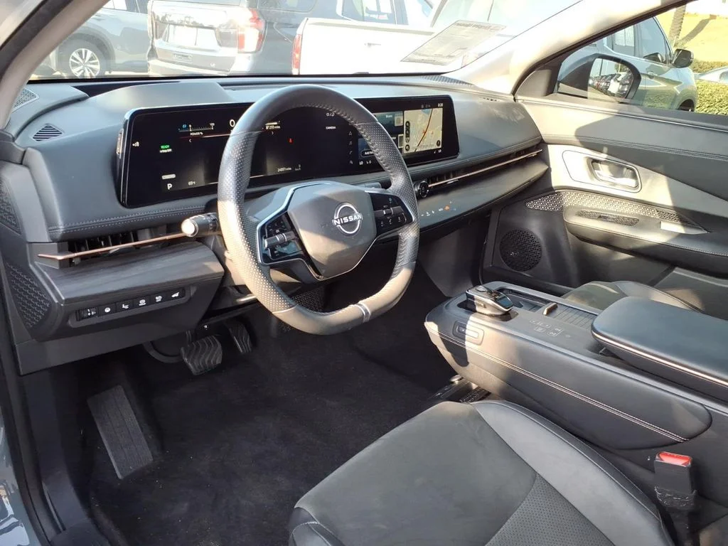 Used 2024 Gray Nissan EVOLVE+ image 20