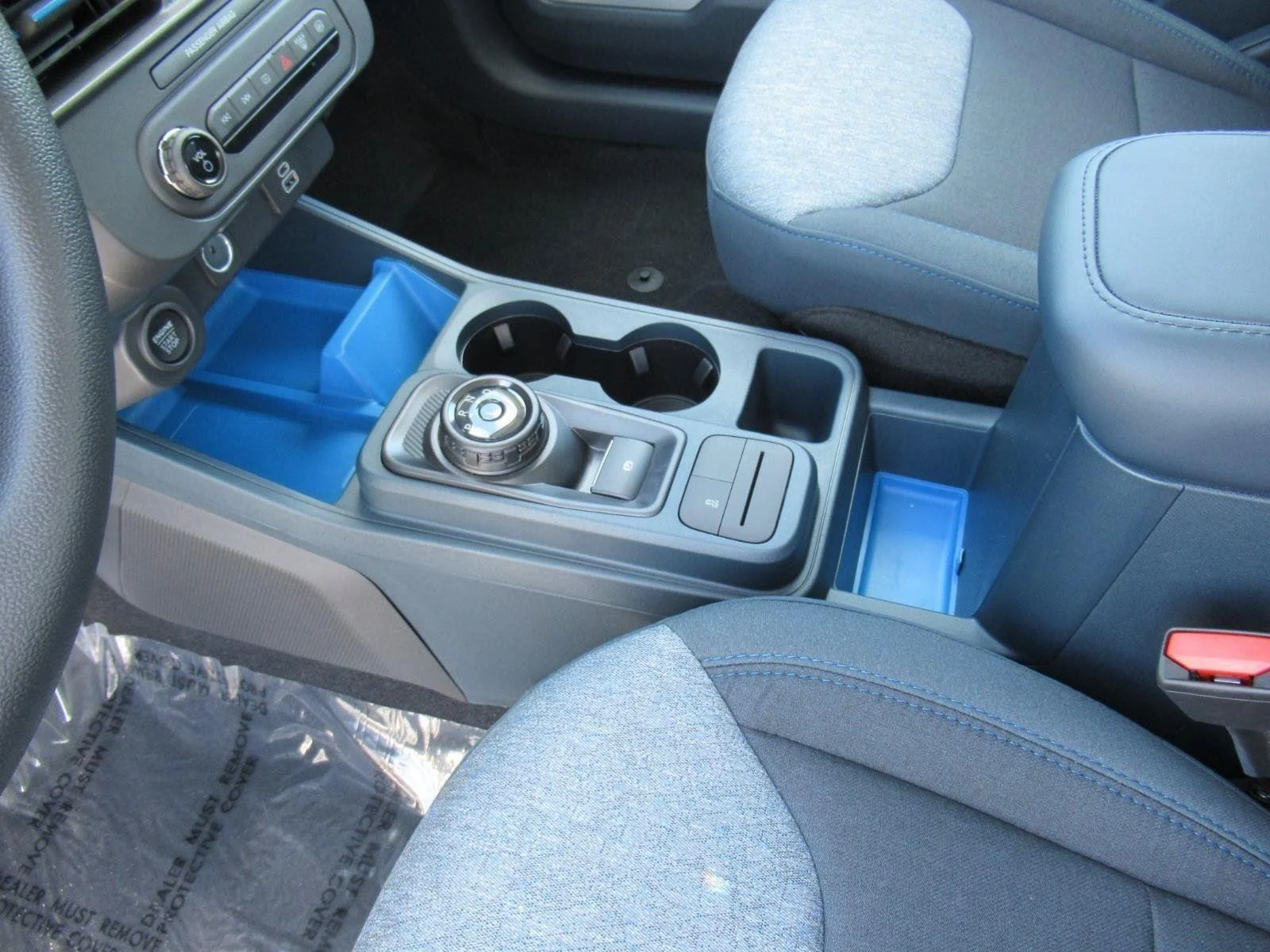 New 2026 Oxford White Ford XLT image 16