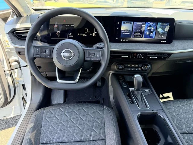 2026 Nissan KICKS SV - Photo 17