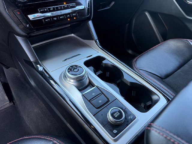 Used 2023 Gray Ford ST-Line image 15