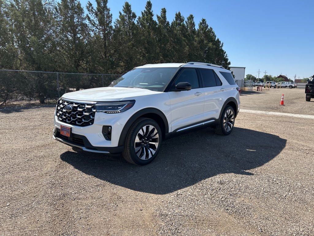 2026 Ford Explorer Platinum 4WD's photo