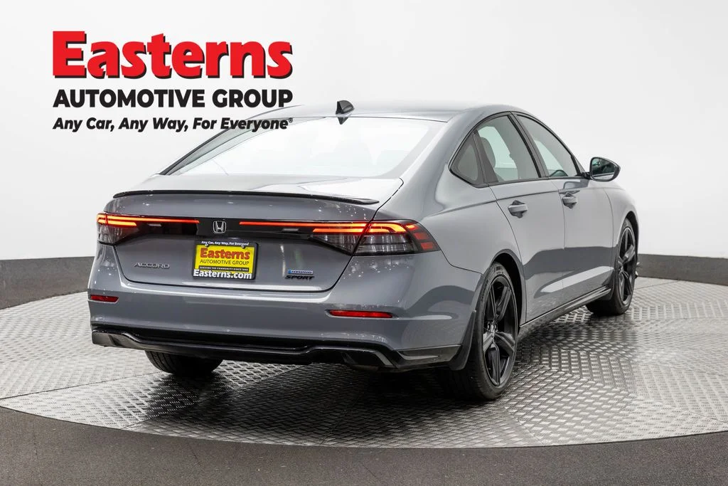 Used 2023 Gray Honda Sport-L image 5