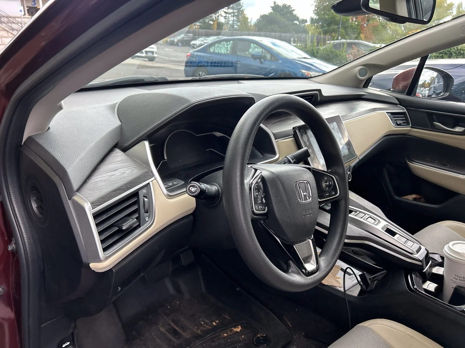 Certified Used 2018 Crimson Pearl Honda  image 8