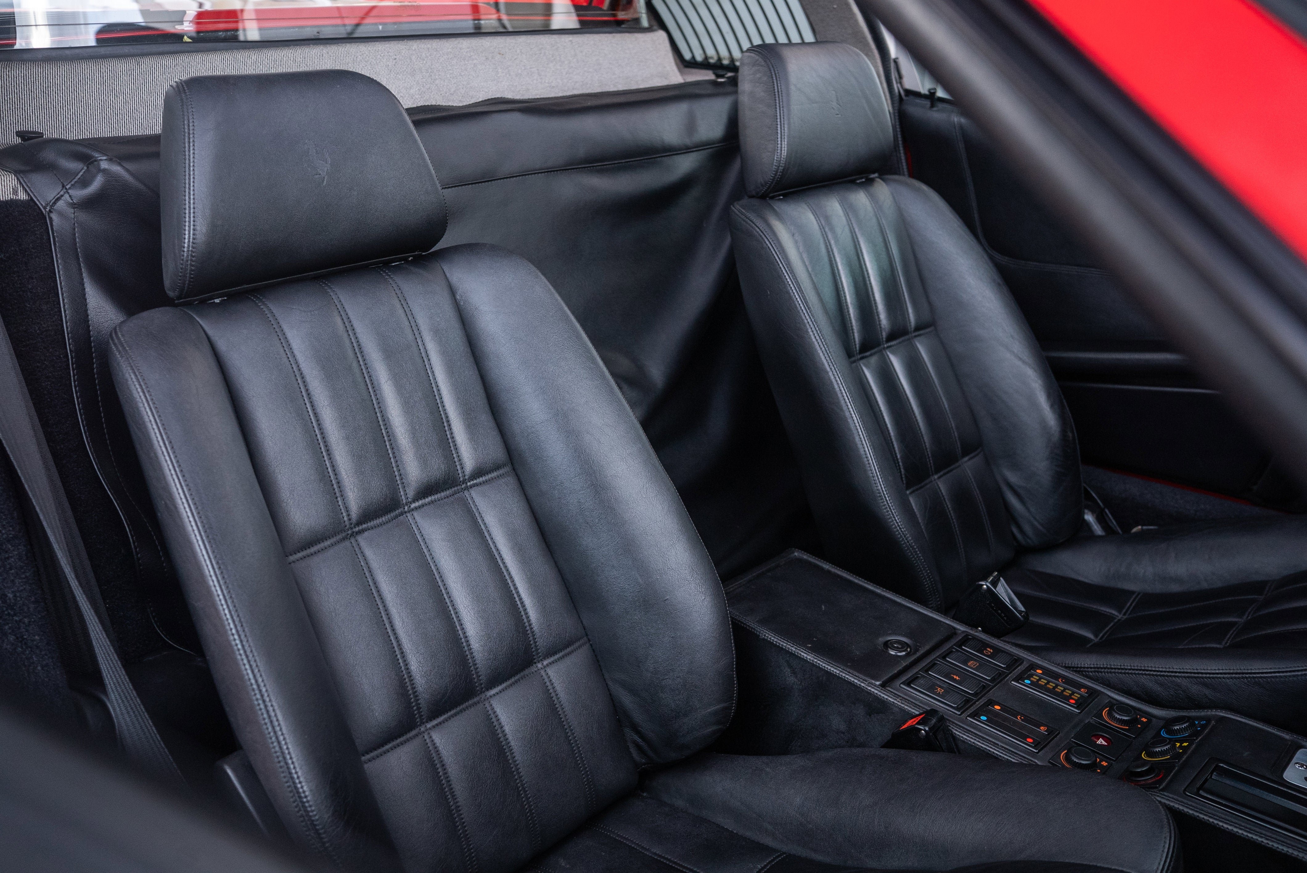 1987 Ferrari 328 - Photo 20