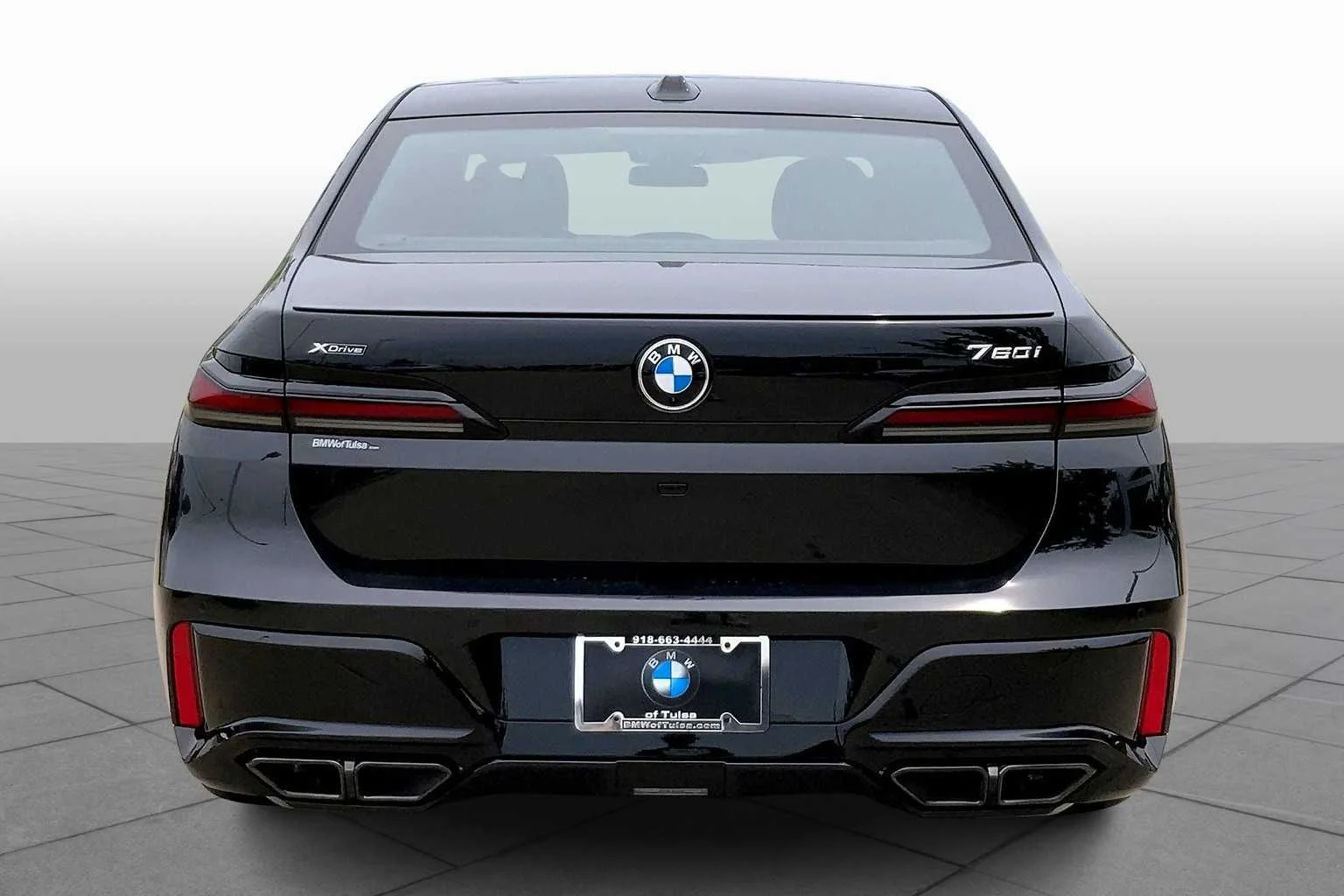 2025 BMW 7 Series 760i - Photo 4
