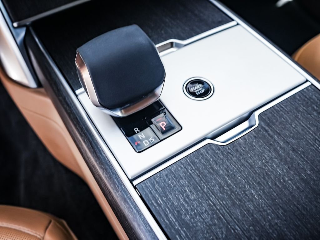Used 2025 Gray Land Rover SE image 18