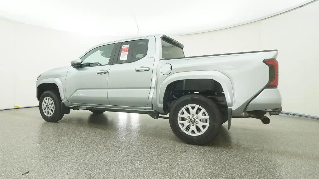 2026 Toyota Tacoma SR5 - Photo 20