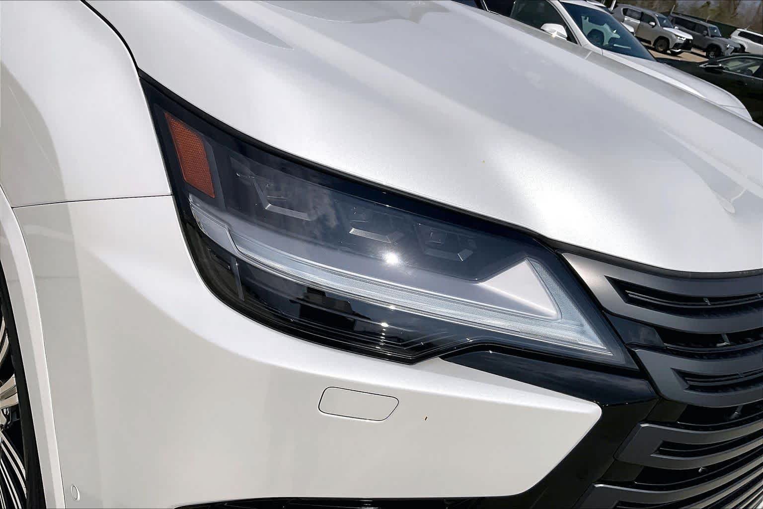 2026 Lexus LX 700h Luxury - Photo 19