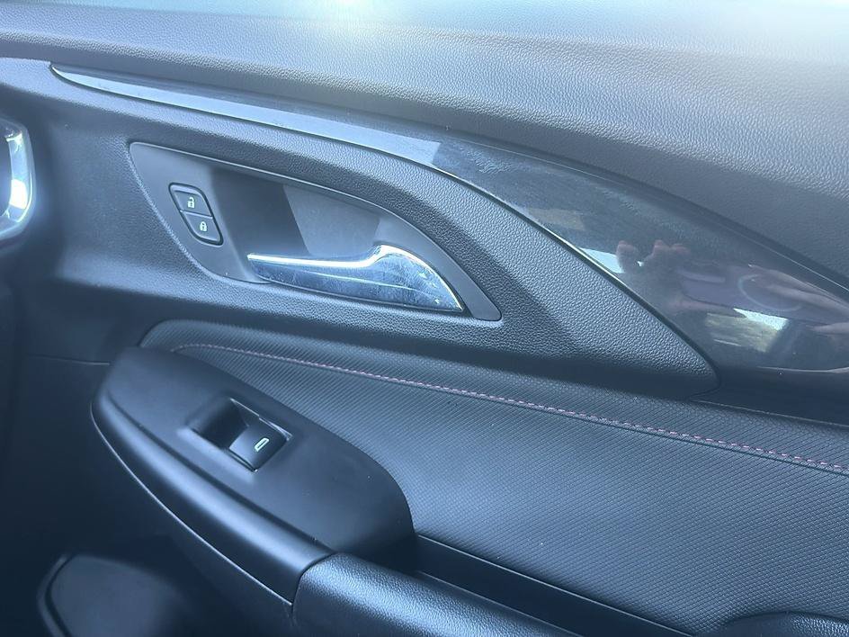 Used 2022 Mosaic Black Metallic Chevrolet RS image 34