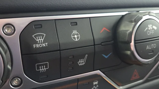 New 2026 Reign Exterior Paint Jeep Sahara image 35