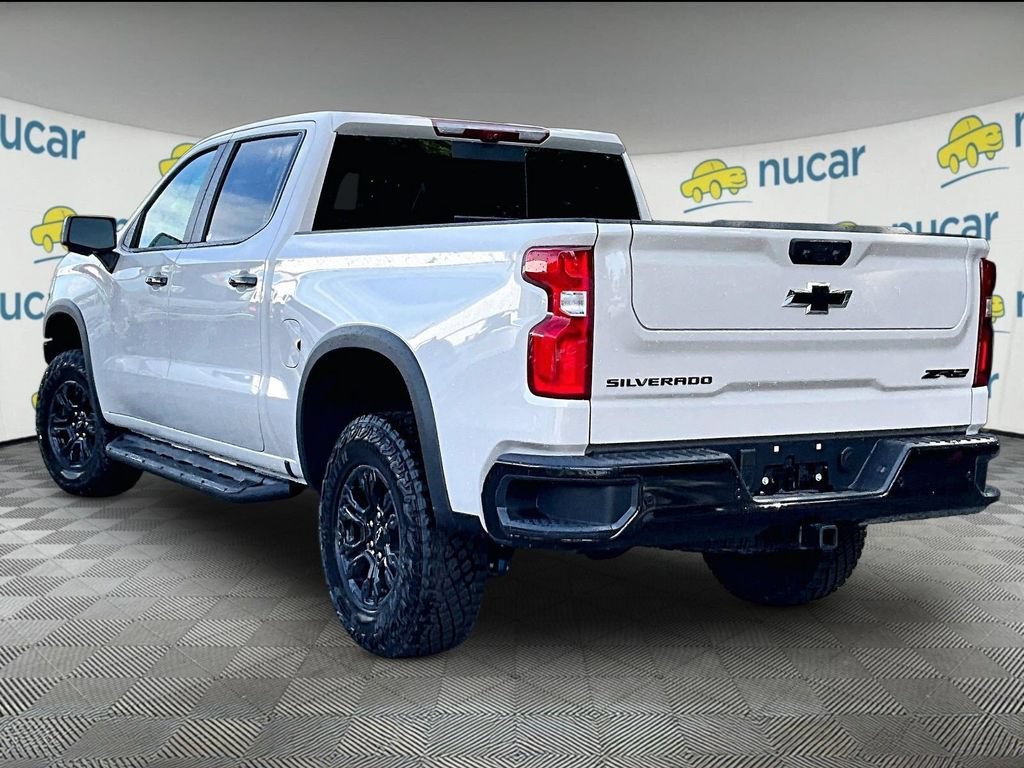 2026 Chevrolet Silverado 1500 — photo 5