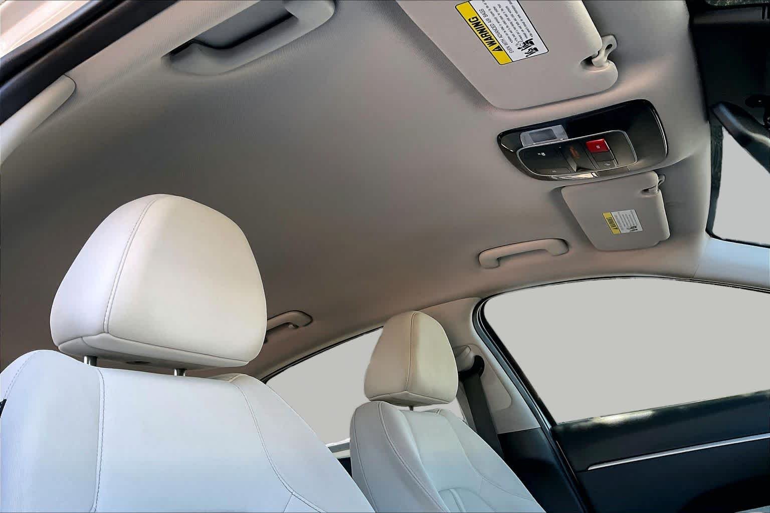 2025 Hyundai Sonata SEL - Photo 14