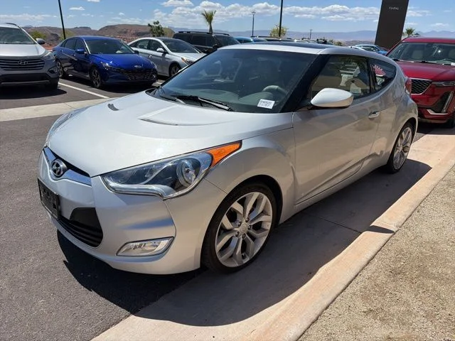 2012 Hyundai Veloster Base