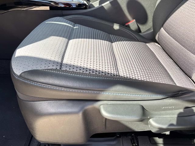 Used 2025 Summit White Chevrolet LT image 39