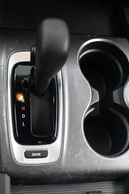 Used 2016  Honda EX-L image 17