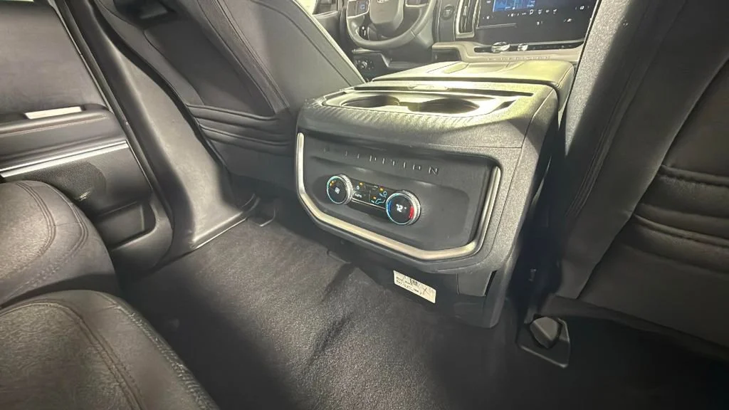 Used 2025  Ford Active image 34