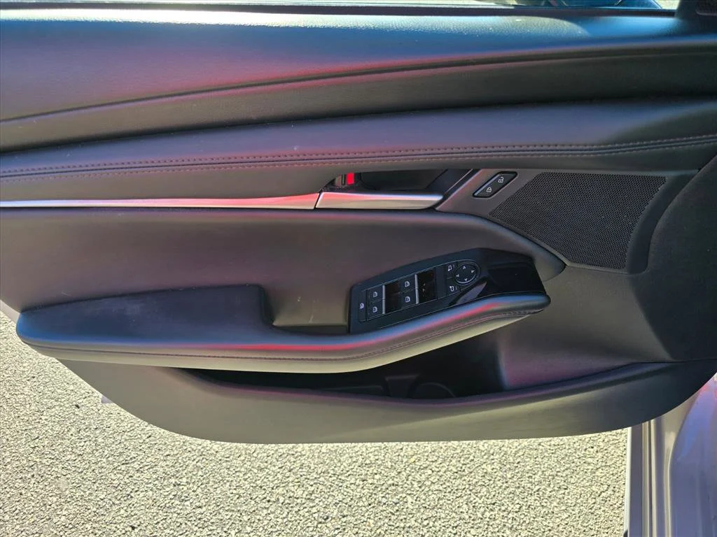 Used 2025 Silver Mazda 2.5 S Select Sport image 8