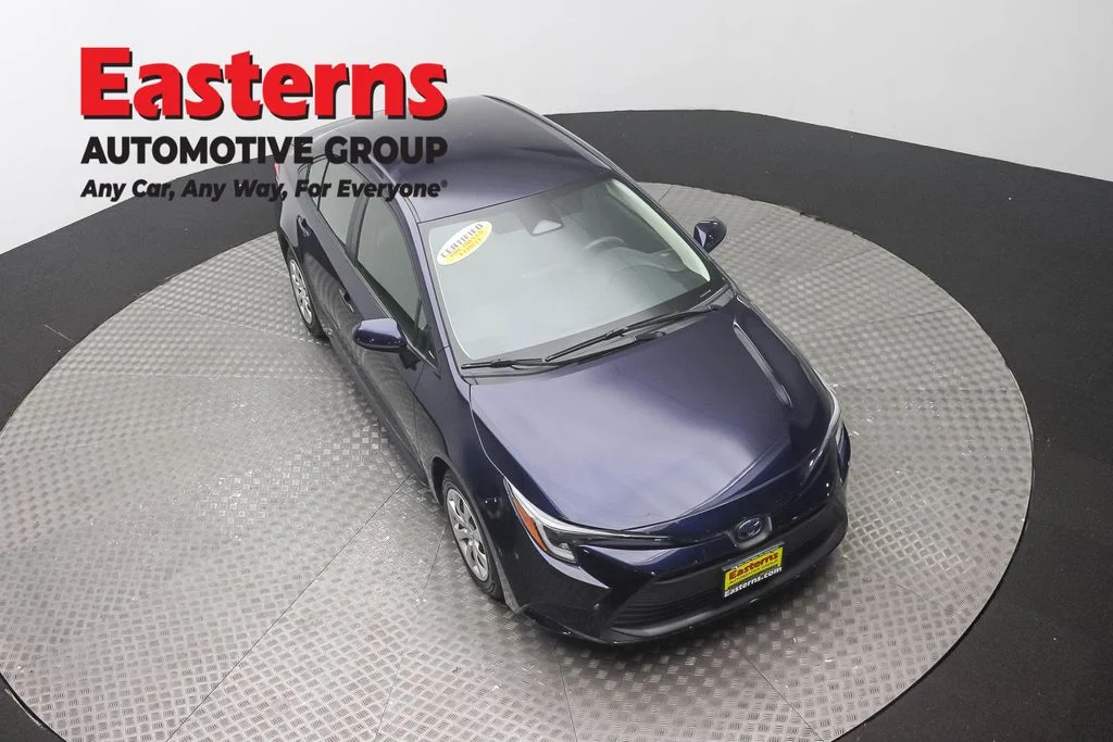 Used 2023 Blue Toyota LE image 3