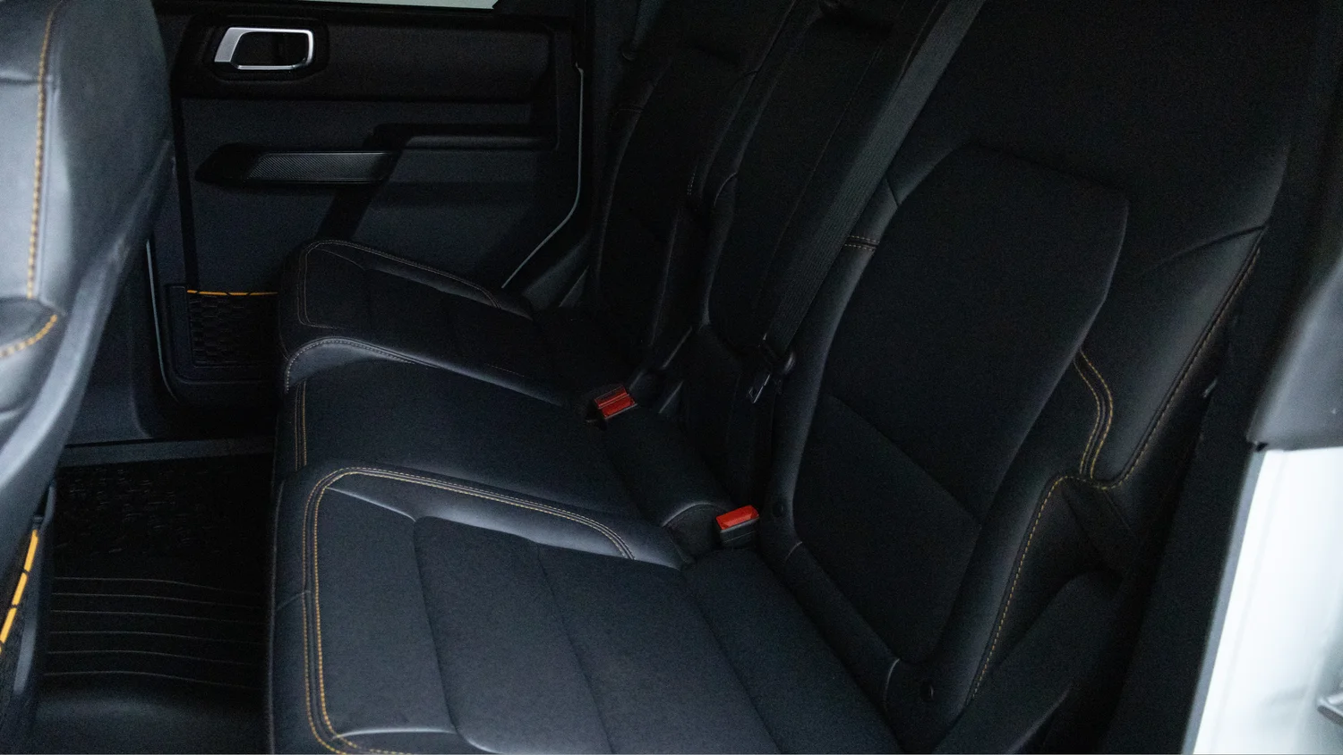 Used 2024 Green Ford Badlands image 25
