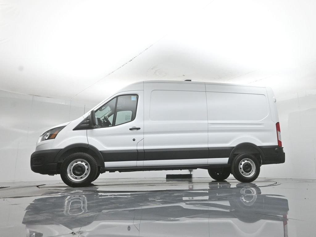New 2026 Oxford White Ford Base image 49