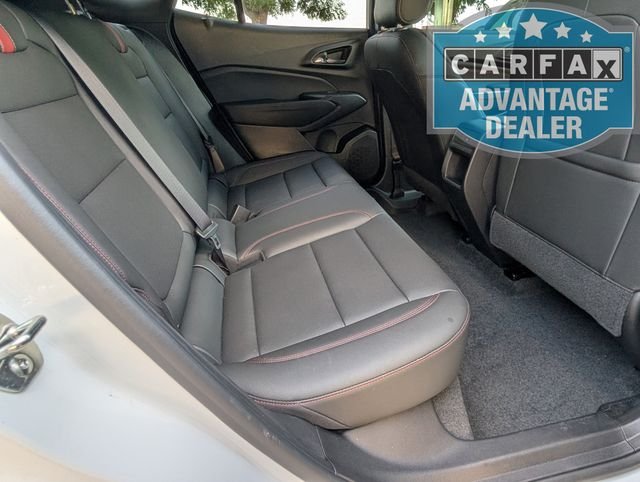 Used 2025 Summit White Chevrolet 2RS image 22