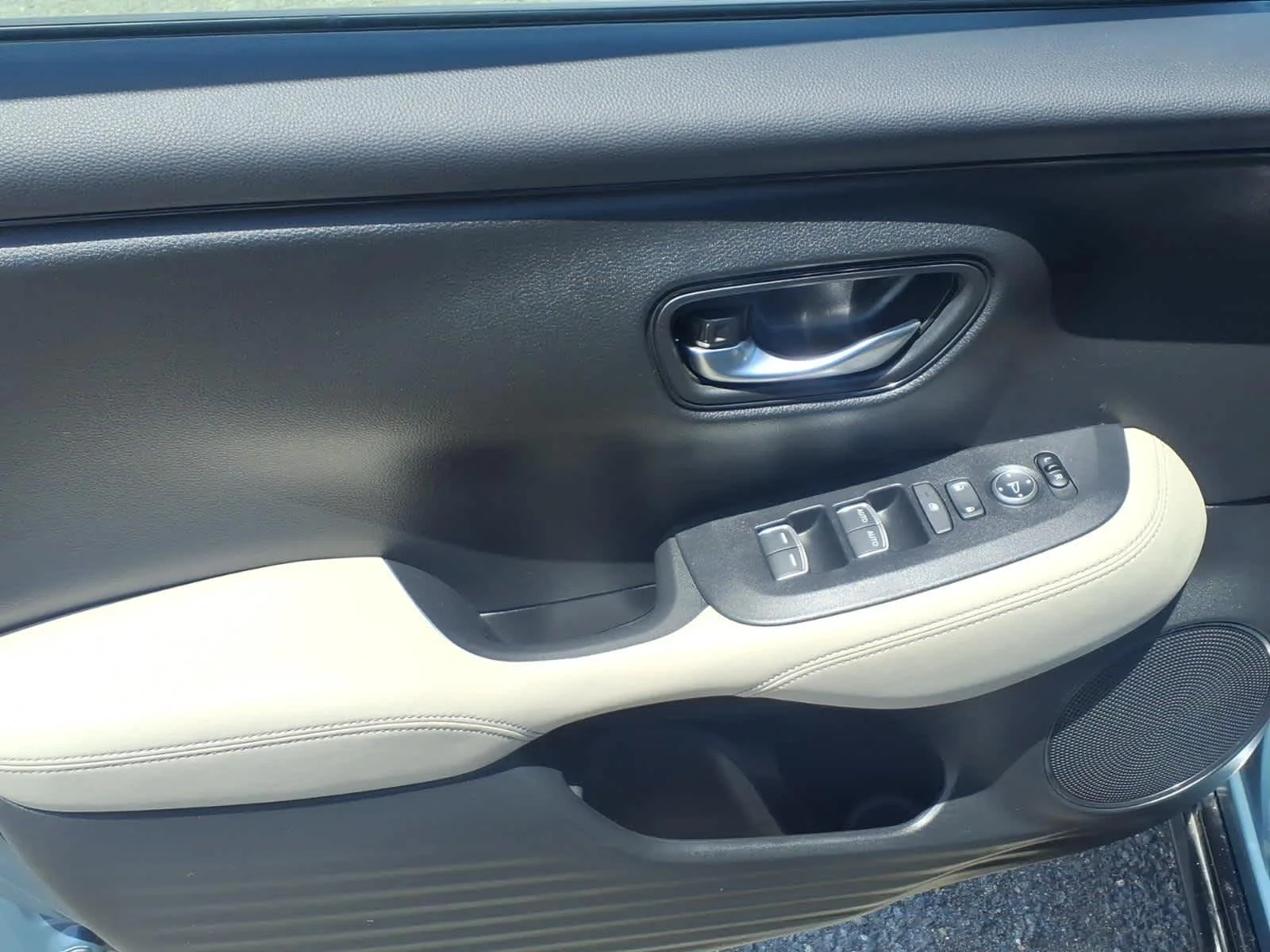 2024 Honda HR-V EX-L - Photo 16