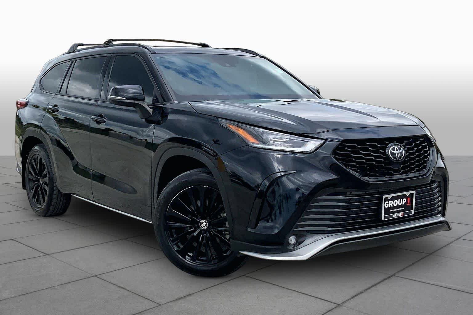 Used 2023 Midnight Black Metallic Toyota XSE image 3