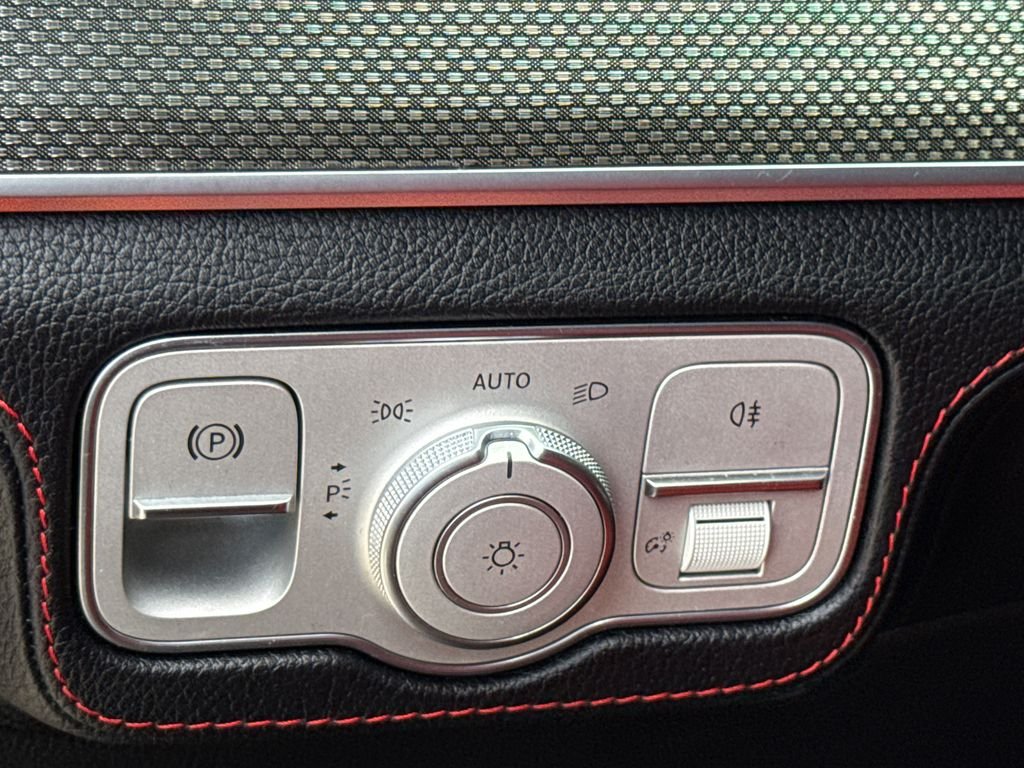 Used 2023  Mercedes-Benz GLE 53 AMG® image 22