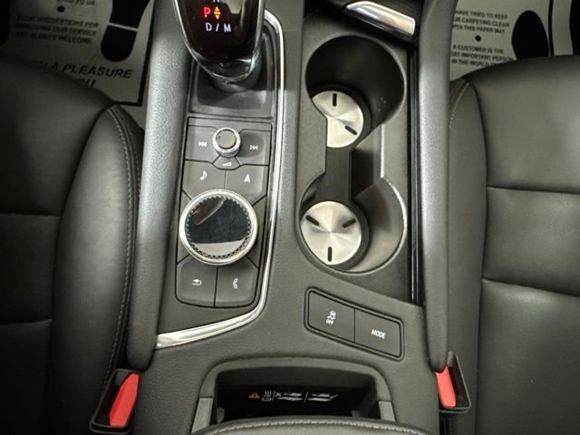 Used 2021 White Cadillac Sport image 17