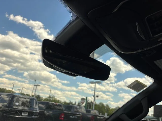 New 2026 White Jeep Limited Reserve image 31