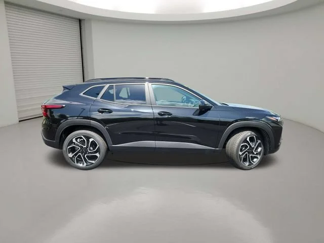 New 2026 Mosaic Black Metallic Chevrolet 2RS image 8