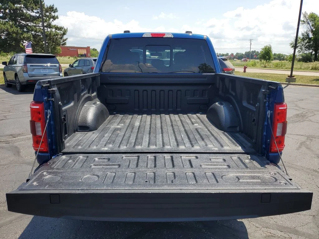 Certified Used 2023 Atlas Blue Metallic Ford XLT image 28