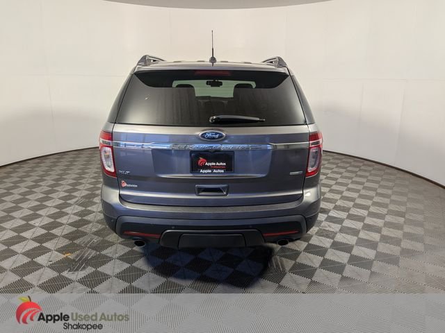 Used 2013 Gray Ford XLT image 4