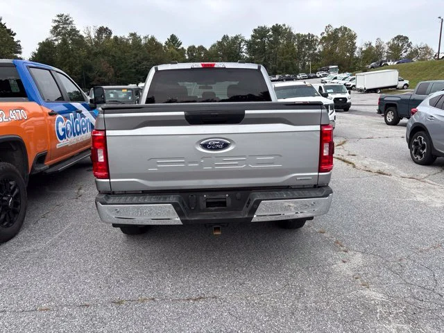 Used 2021 Silver Ford XLT image 6