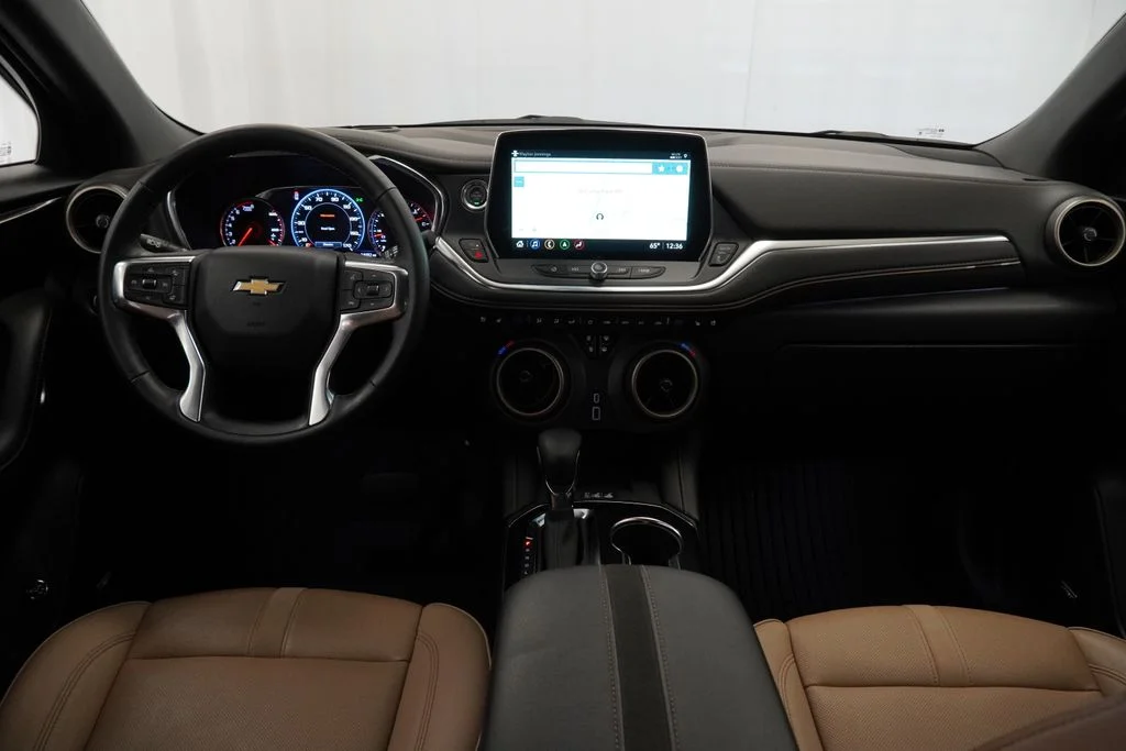 Used 2025 Beige Chevrolet Premier image 12