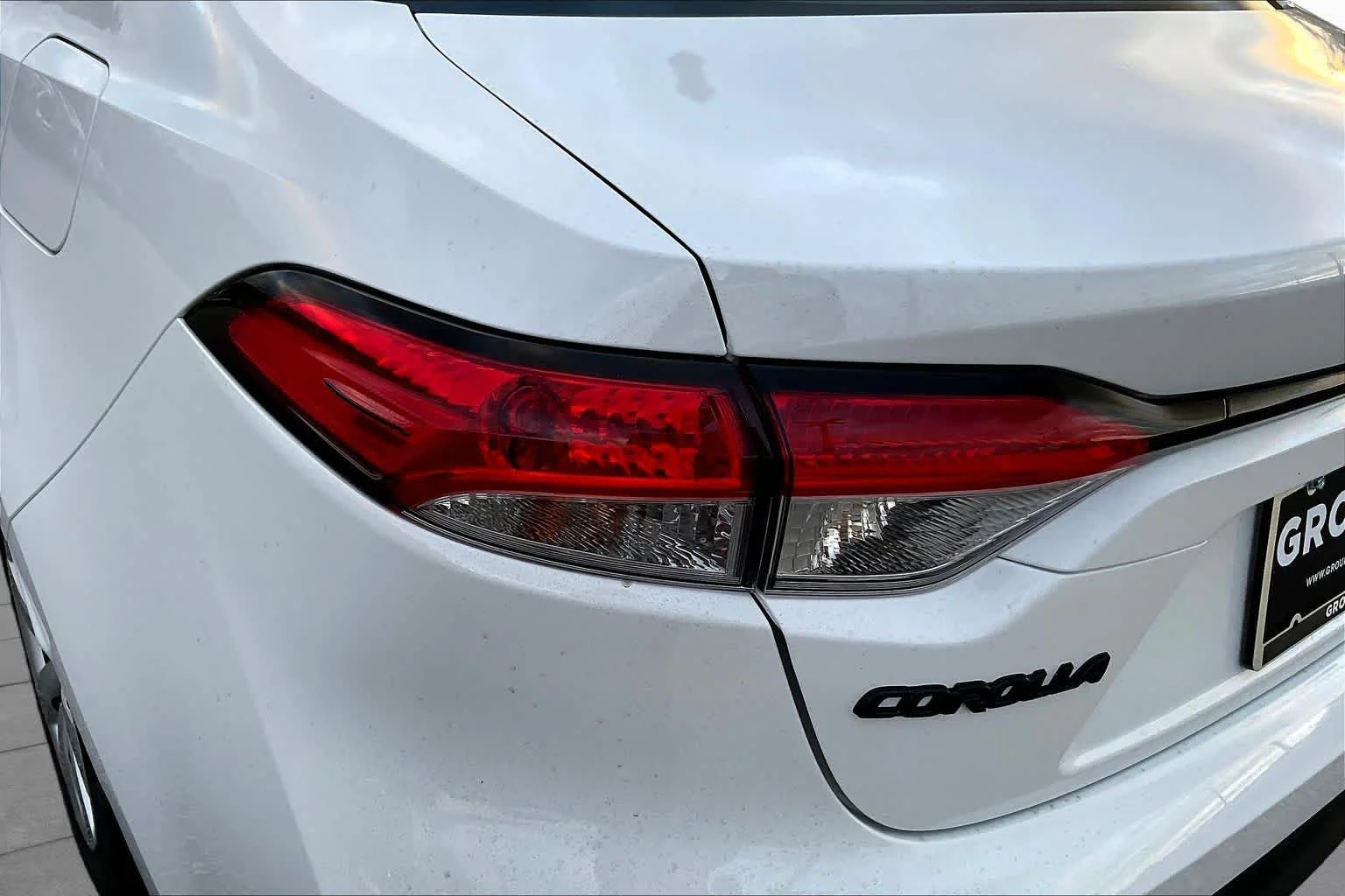 New 2027 Ice Cap Toyota LE image 14