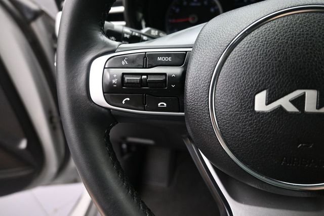 Used 2024 Gray Kia GT-Line image 3