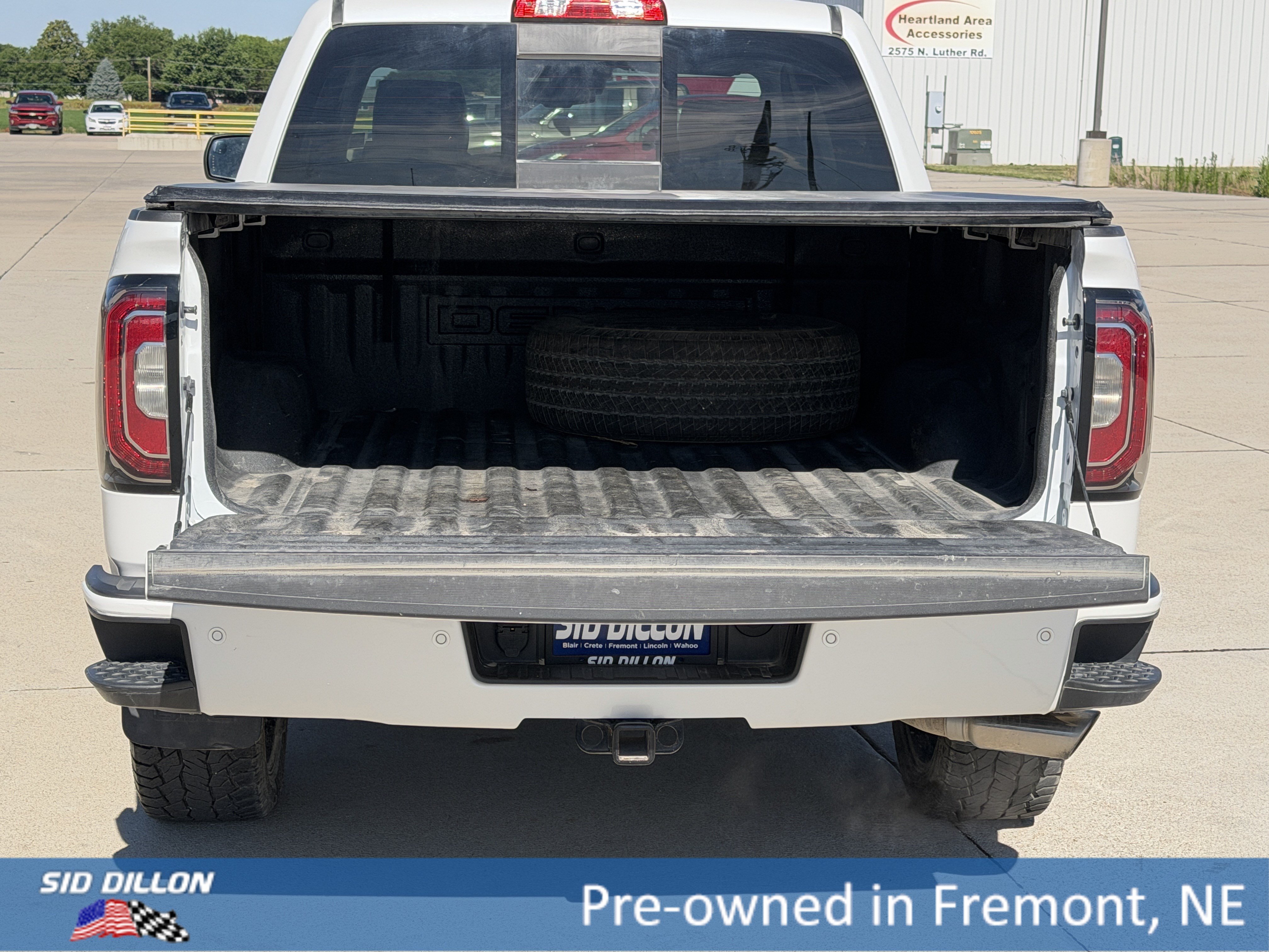 Certified Used 2018 WHITE FROST TRICOAT GMC Denali image 6