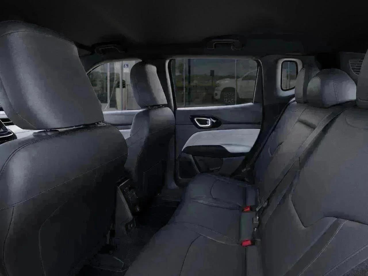 New 2026 Joose Exterior Paint Jeep Limited image 49