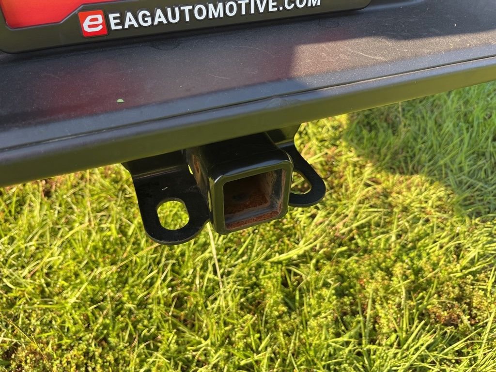 Used 2020 Black Jeep Sport image 37