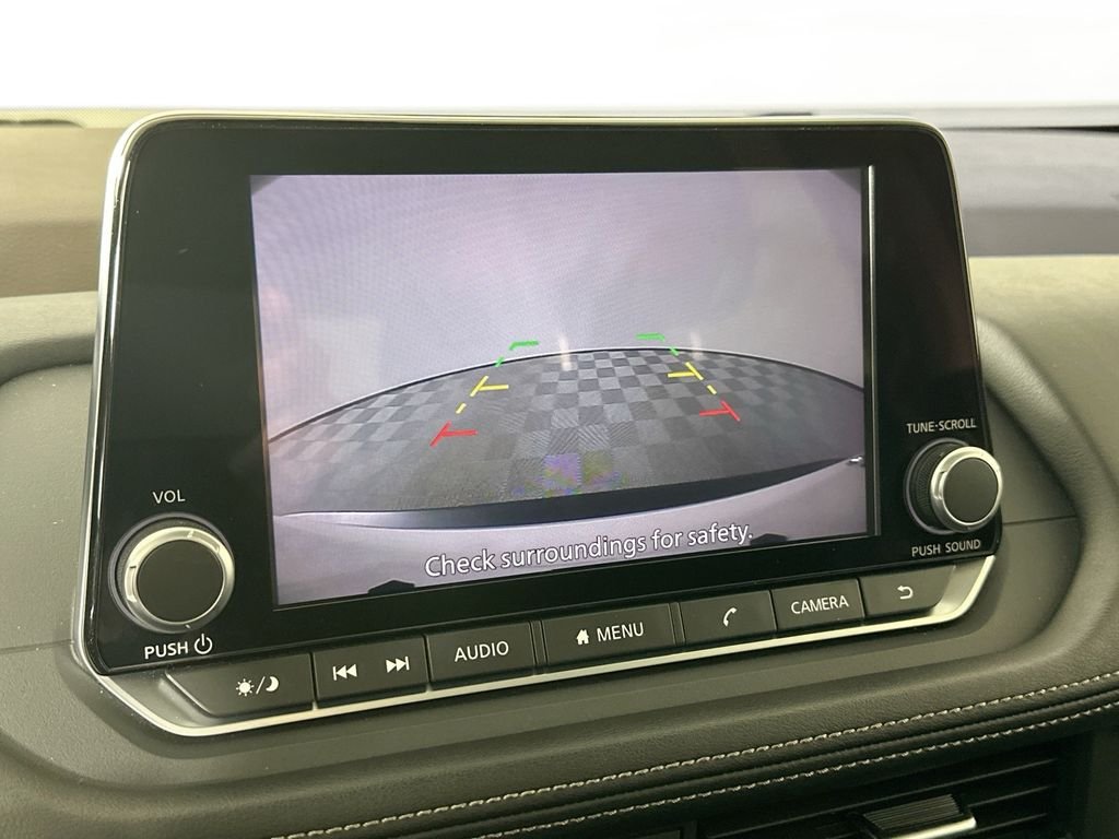 Used 2023 White Nissan SV image 13