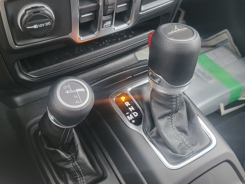 New 2026 Reign Exterior Paint Jeep Sport S image 18